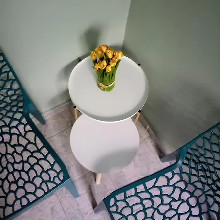 Chloe Apartment